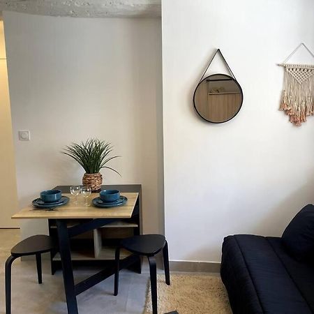 Appartement Petit Cocon Douillet Climatise Pour 2 Pers à La Crau Extérieur photo